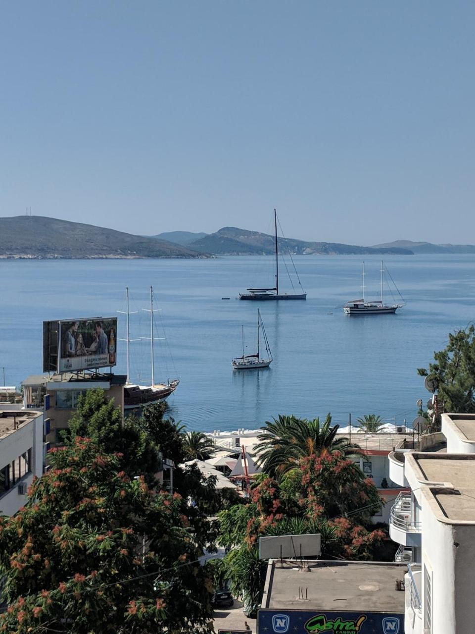 Seafront Apartment Sarande Luaran gambar