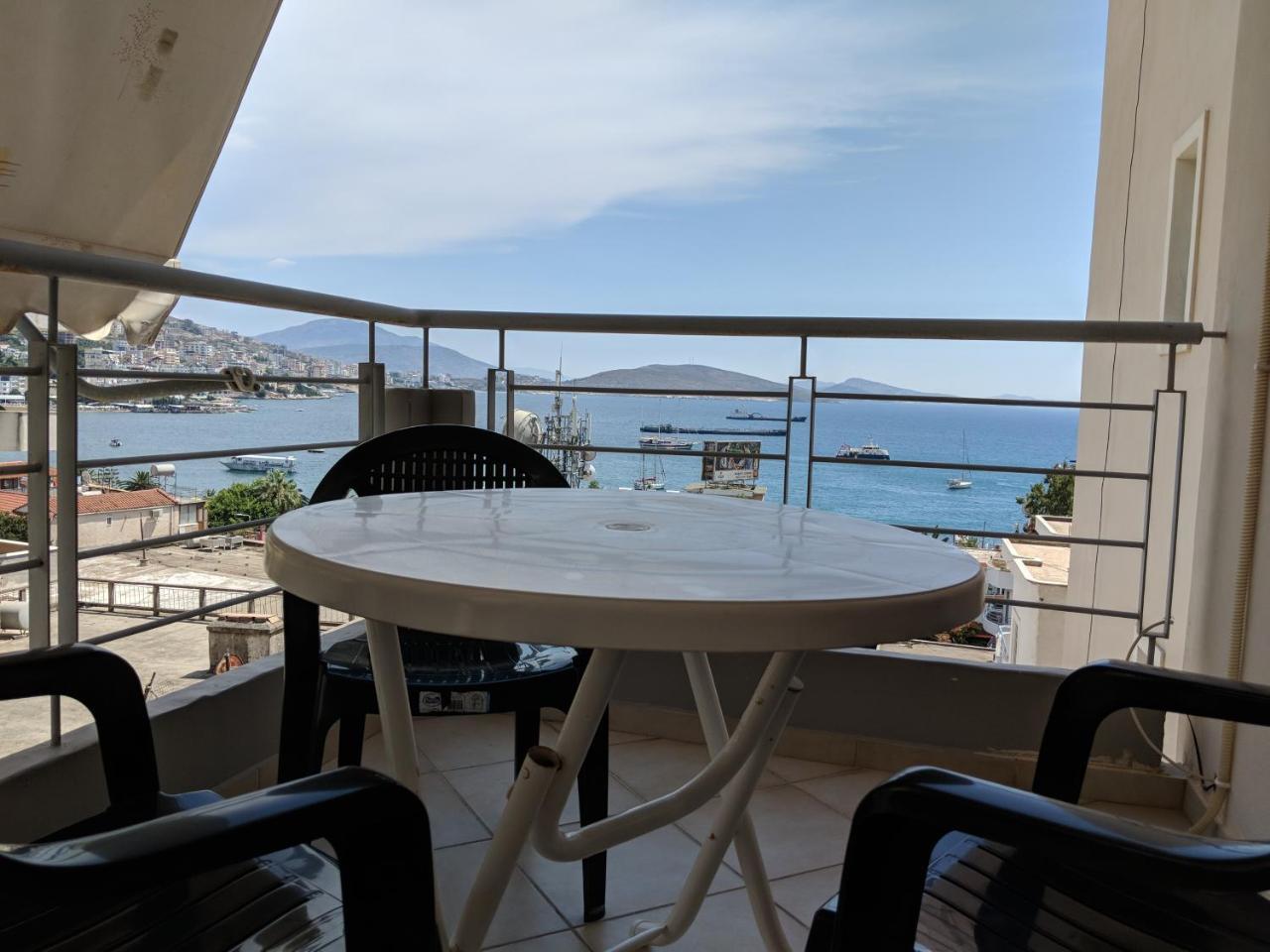 Seafront Apartment Sarande Luaran gambar